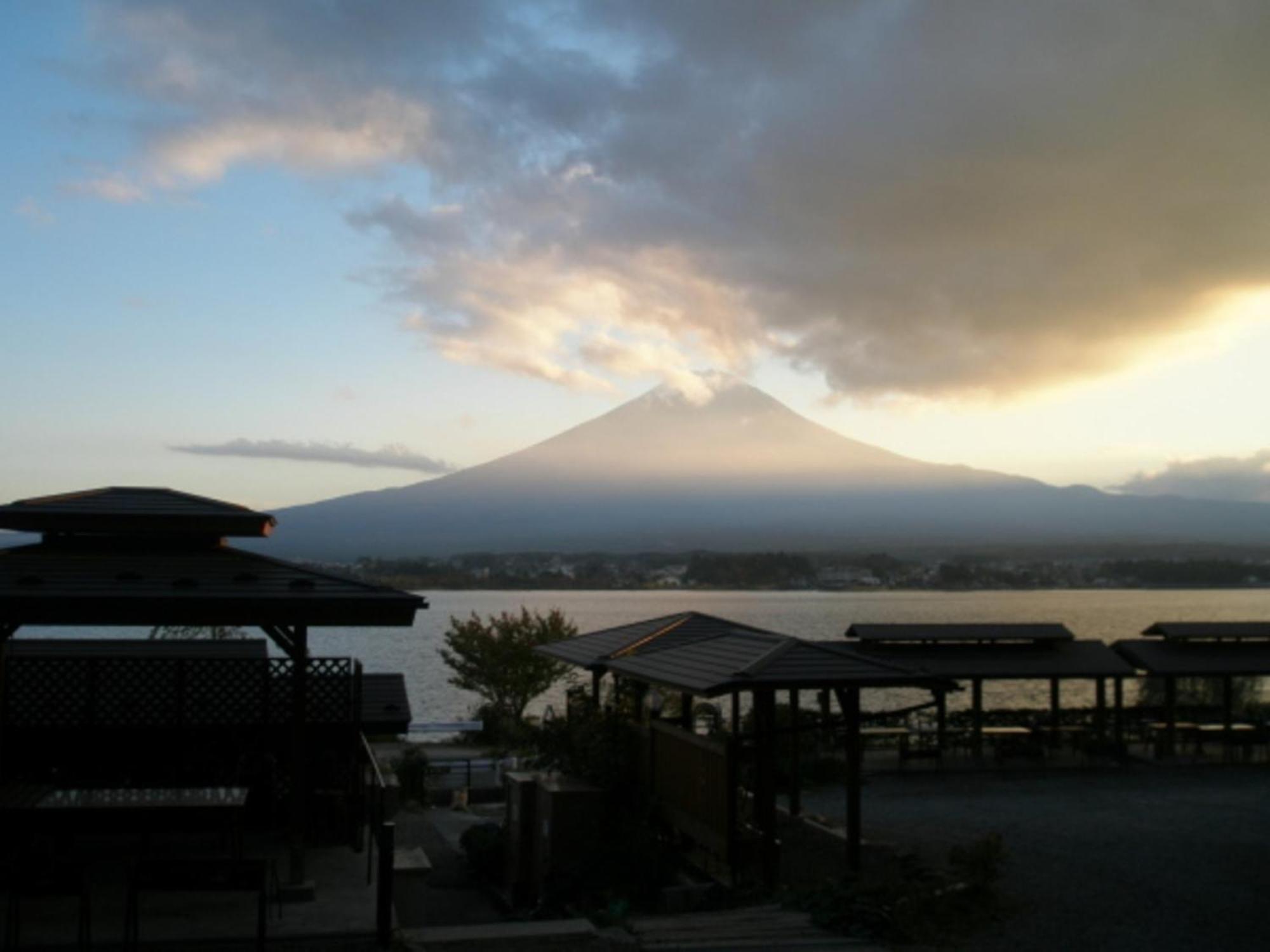 Lake Kawaguchi Rental Villa Tozawa Center - Vacation Stay 46850V Фуджикавагучико Екстериор снимка